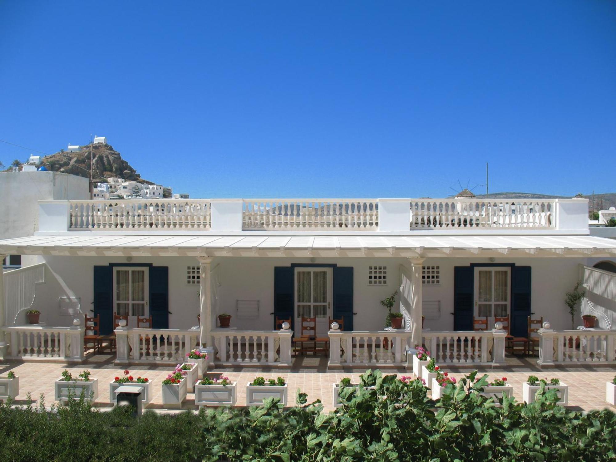 Hotel Parthenon Chora de Ios Exterior foto