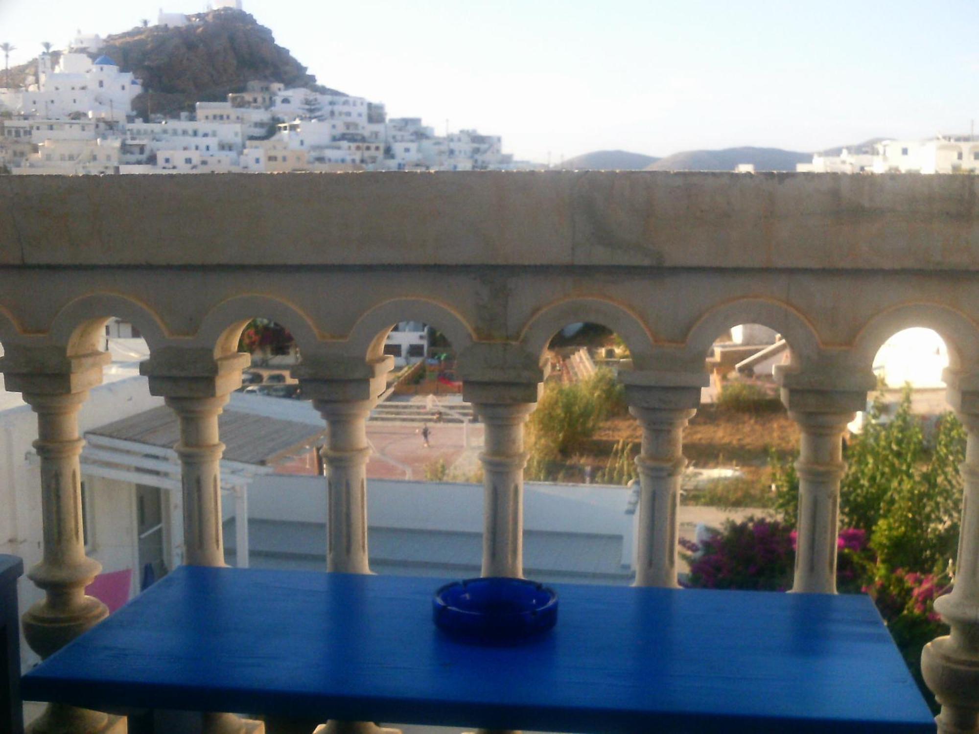 Hotel Parthenon Chora de Ios Habitación foto