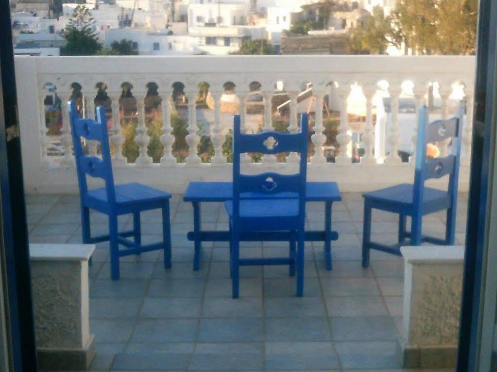 Hotel Parthenon Chora de Ios Exterior foto